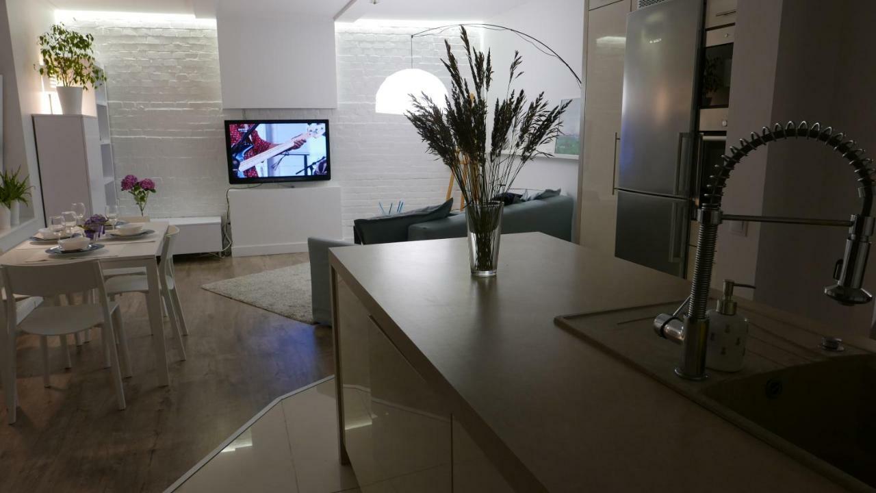 Chill Apartment Гданск Екстериор снимка